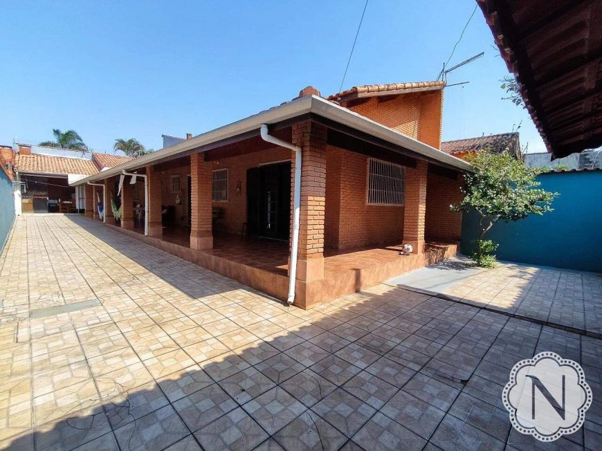 Casa à venda com 2 quartos no bairro Cibratel