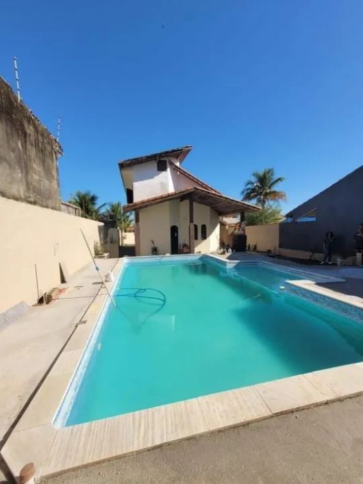 Casa à Venda em Itanhaém: Tradição e Conforto em Uma Só Propriedade!