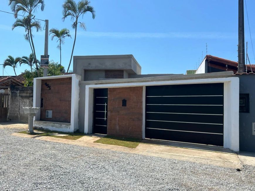 Casa para venda com 3 quartos em Tupy - Itanhaém - SP