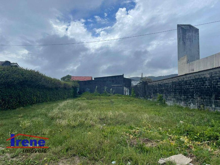 Terreno com 652 m² Pé na areia em Itanhaém / SP