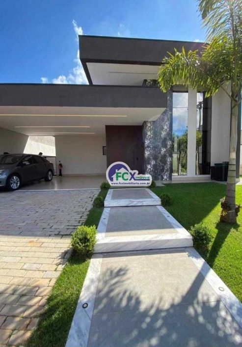 Casa para venda com 95 metros quadrados com 3 quartos em Tupy - Itanhaém - SP