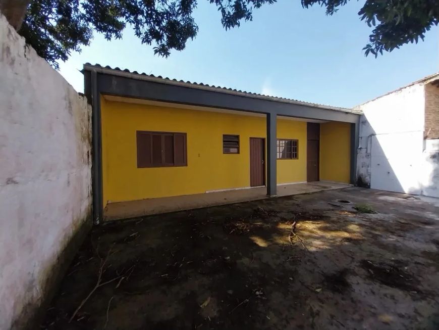 Edícula com terreno para venda em Itanhaém, no bairro Savoy