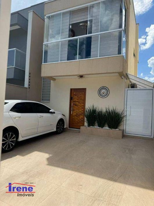 Sobrado com 2 dormitórios à venda, 74 m² por R$ 720.000,00 - Suarão - Itanhaém/SP