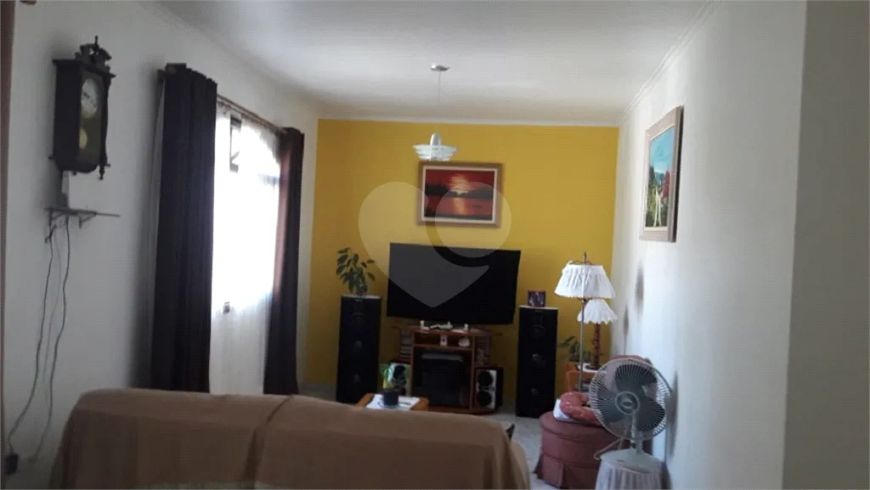 Casa com 4 quartos à venda em Cibratel - SP