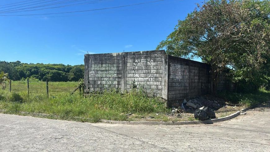 Terreno para venda com 10437 metros quadrados em UMUARAMA - Itanhaém - SP
