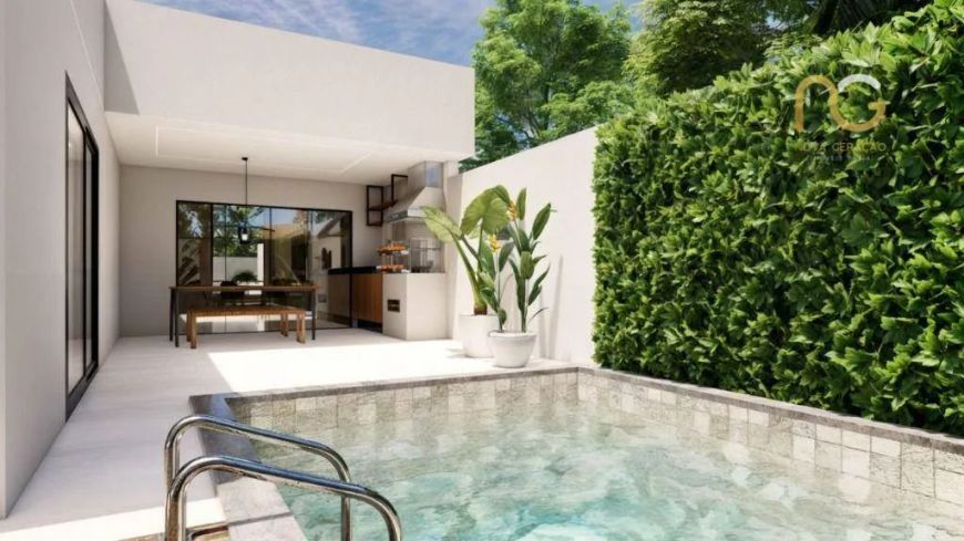 Casa 3 dorm, piscina, apenas 100 m do mar!