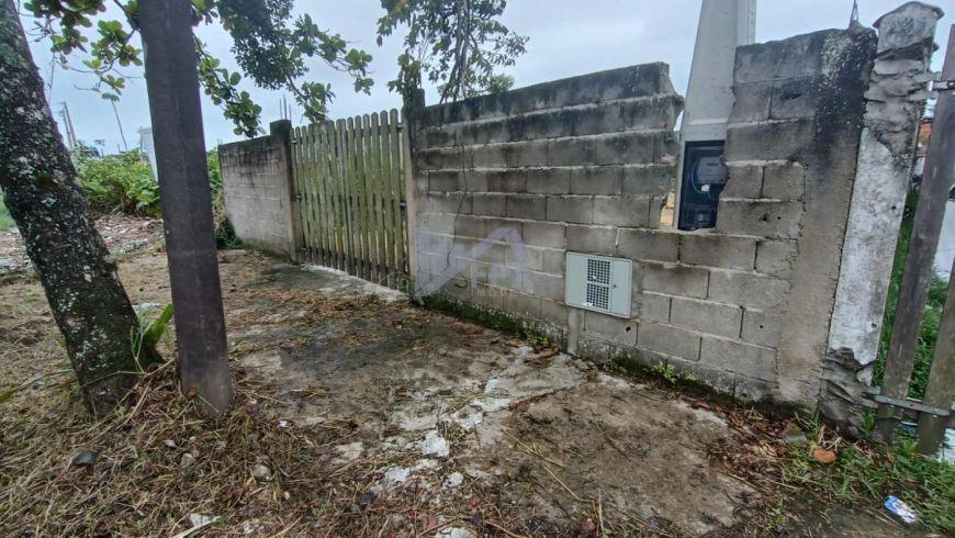 Terrno murado e aterrado pra venda em Jardim das Palmeiras - Itanhaém - SP