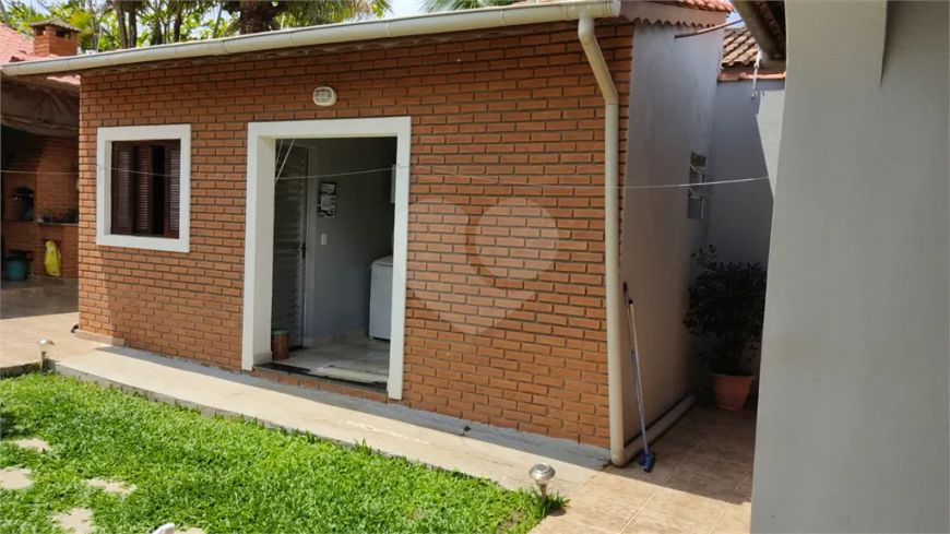 Casa térrea com 4 quartos à venda em Grandesp - SP