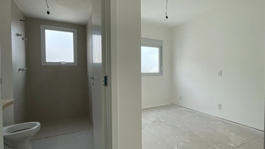 Apartamento para venda possui 136 m² com 3 suites e 2 vagas em Santo Amaro
