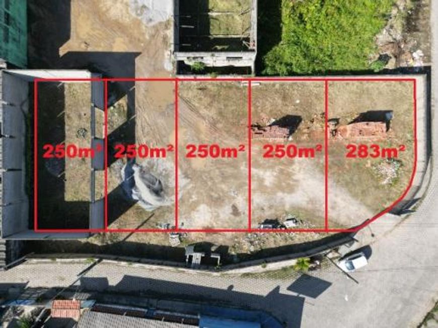 Lote/Terreno possui 1283 metros quadrados em Balneario Iemanja - Itanhaém - SP
