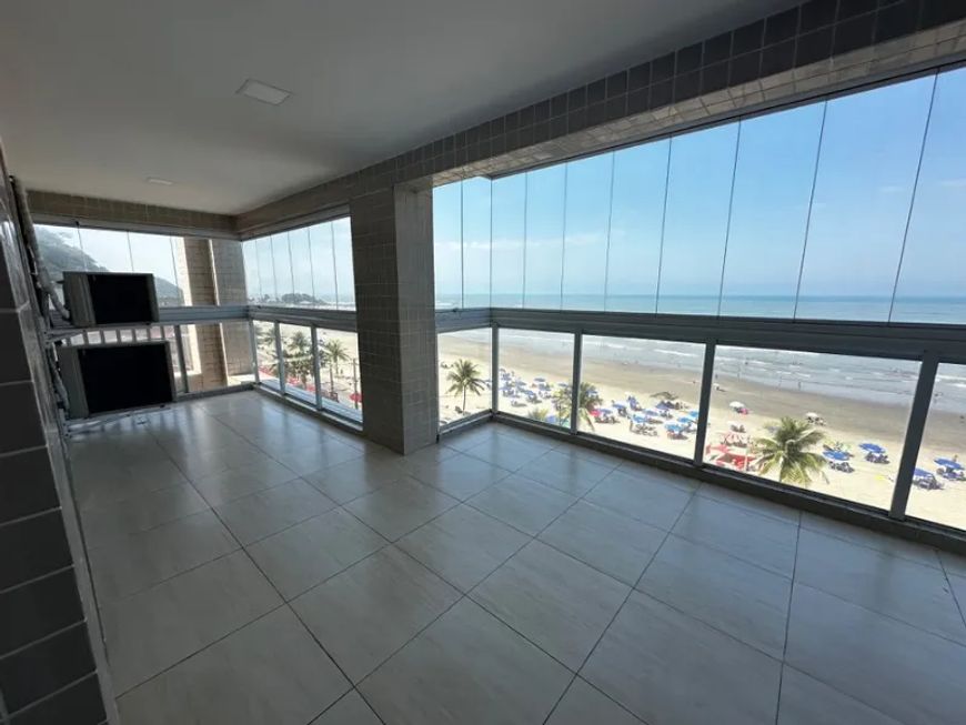APARTAMENTO DE FRENTE PARA O MAR- RESIDENCIAL LA BARRE