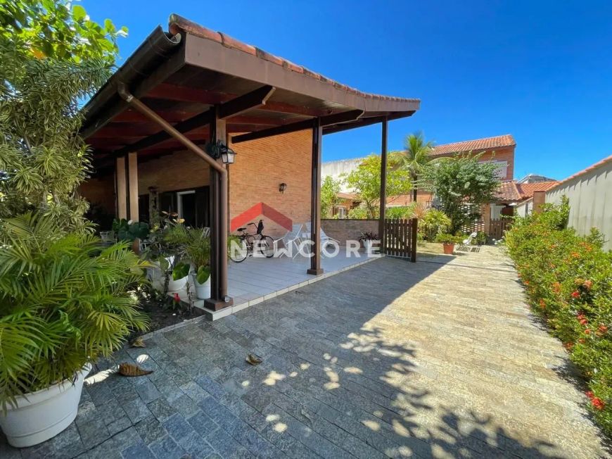 Casa em Rua Antonieta Guimarães de Andrade - Cibratel I - Itanhaém/SP