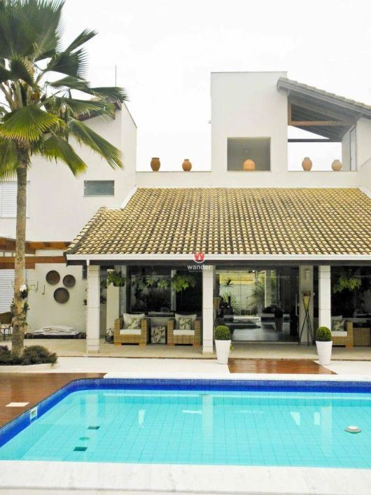 Casa alto padrão pé na areia