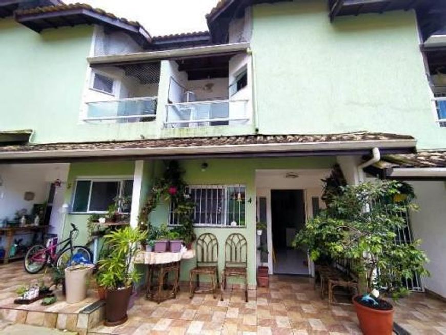 Casa de condomínio sobrado para venda com 10 metros quadrados com 2 quartos