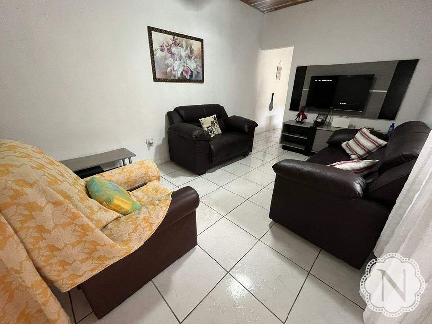 Casa à venda com 2 quartos no bairro Ivoty