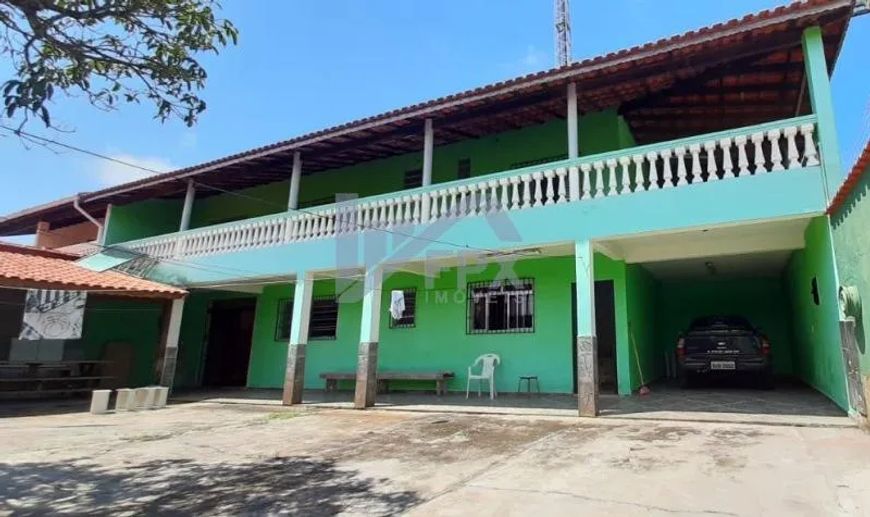 Casa para Venda em Itanhaém, Tupy, 4 dormitórios, 1 suíte, 2 banheiros, 3 vagas