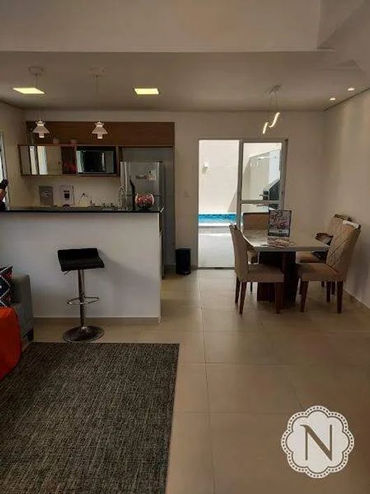 Sobrado à venda com 2 quartos no bairro Nova Itanhaém (Praia)
