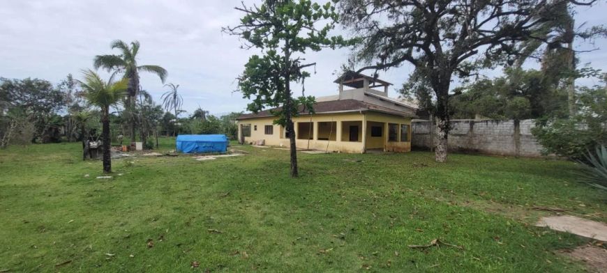 Chácara para venda com 3 quartos em Balneário Gaivota - Itanhaém - SP