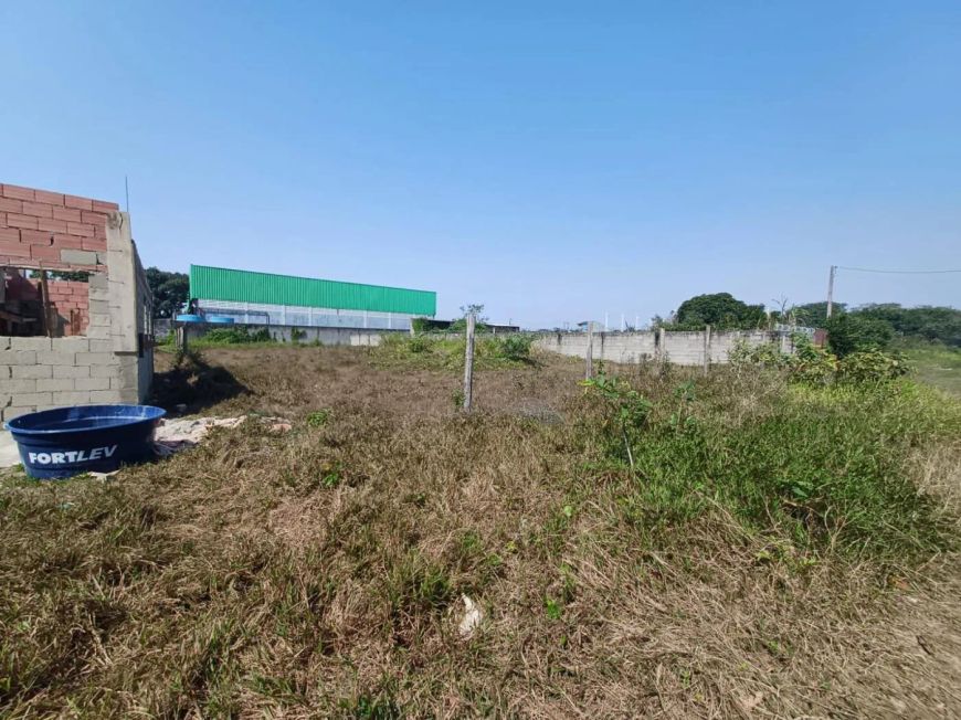 Terreno no Chácara Cibratel, Itanhaém - Excelente Potencial de Valorização e Qualidade de Vida!