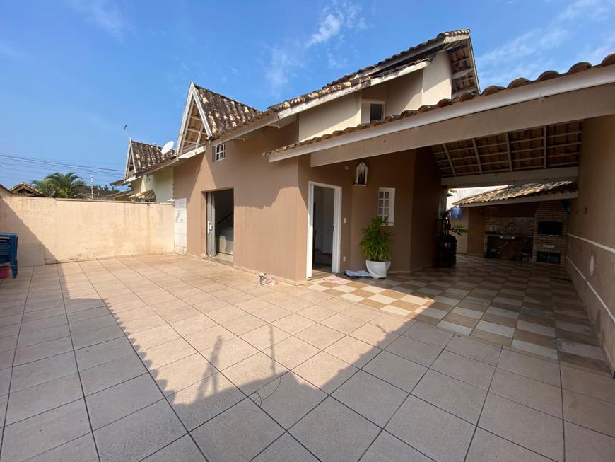 Casa para venda com 3 quartos em Nova Itanhaém - Itanhaém - SP