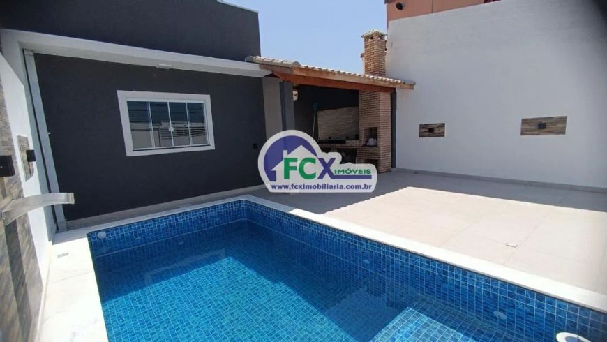 Casa para Venda em Itanhaém, São Fernando, 2 dormitórios, 1 suíte, 1 banheiro, 2 vagas