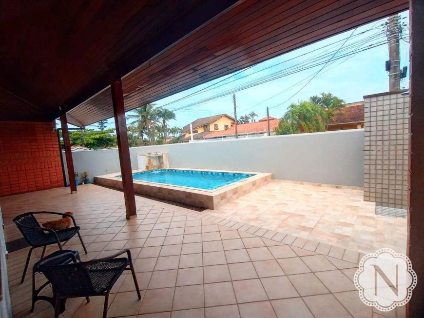 Casa à venda com 4 quartos no bairro Tupy