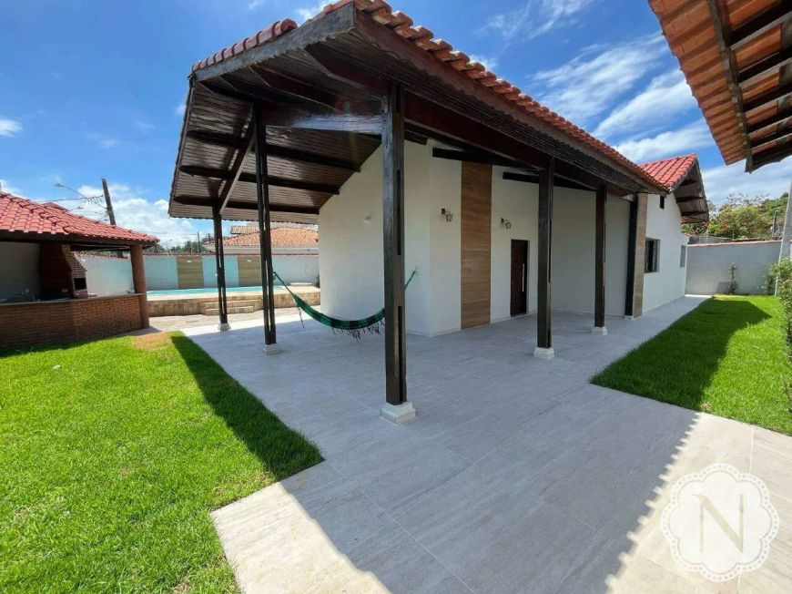 Casa à venda com 4 quartos no bairro Praia dos Sonhos
