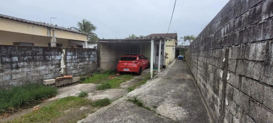 Casa para Venda em Itanhaém, Palmeiras, 3 dormitórios, 1 banheiro, 4 vagas