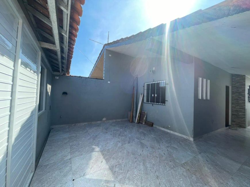Casa para Venda em Itanhaém, JARDIM GRANDESP, 2 dormitórios, 1 suíte, 1 banheiro, 1 vaga