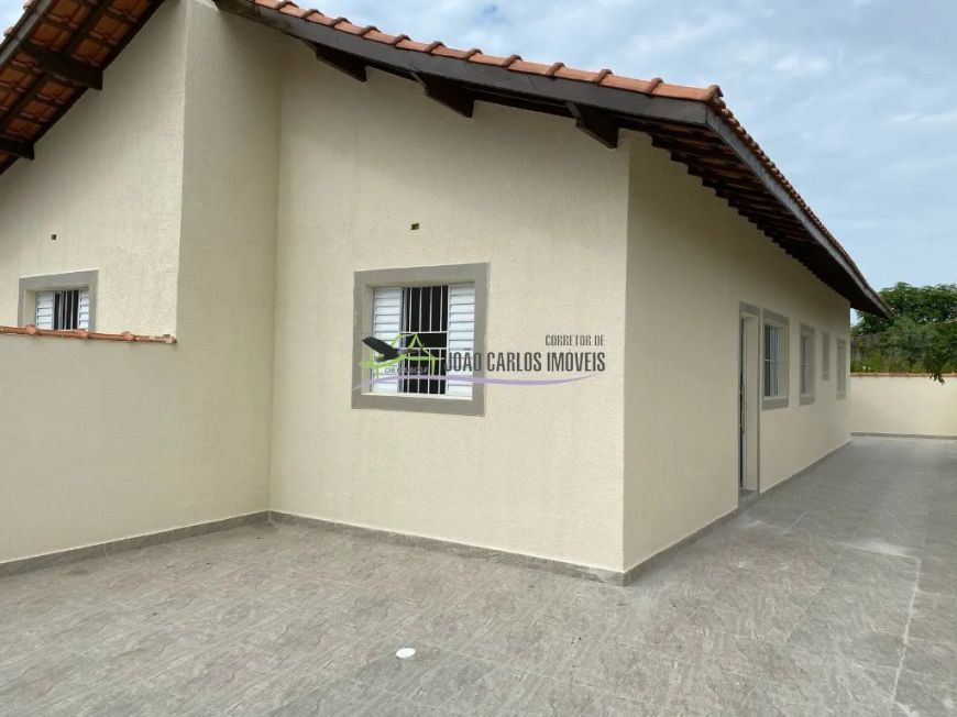 Casa à venda no Parque Augusto: 2 quartos, 1 sala, 1 banheiro, 4 vagas de garagem, 60,00 m² de área.
