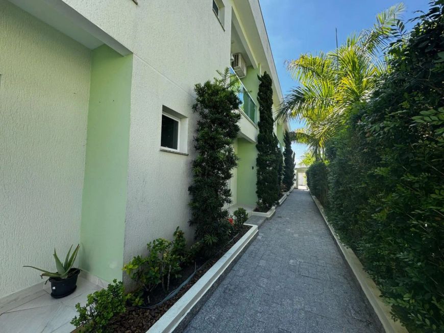 Imóvel para venda possui 69 metros quadrados com 2 quartos em Suarão - Itanhaém - SP