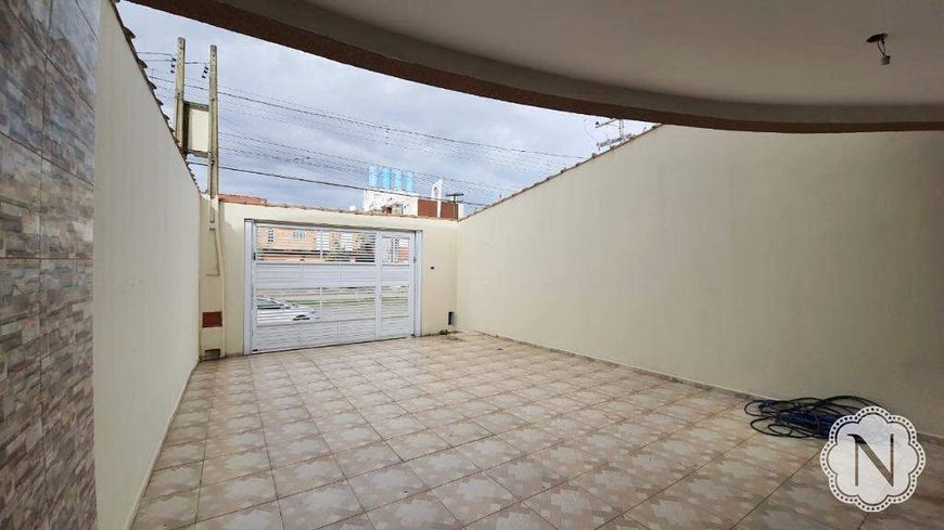 Sobrado à venda com 3 quartos no bairro Cibratel