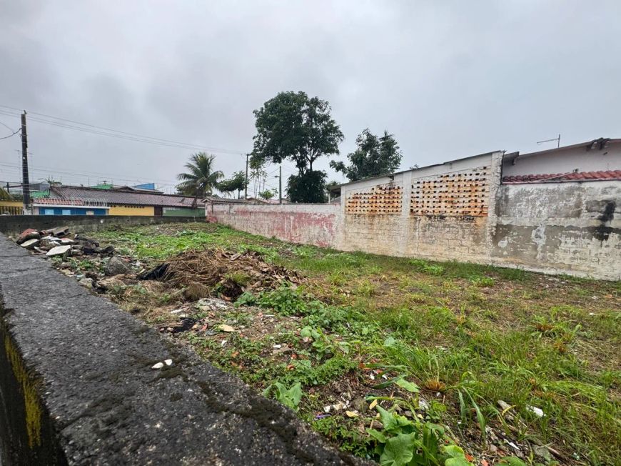 Terreno pra fachada continua a venda na praia do Cibratel - Itanhaém - SP
