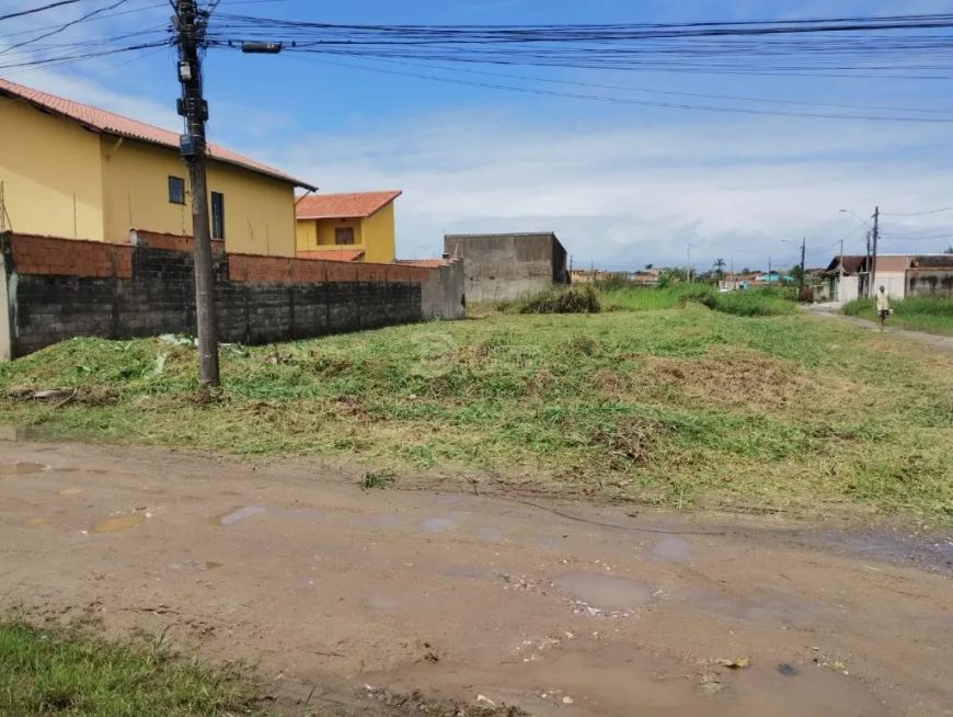 Terreno à venda na Estancia Balnearia de Itanhaem em Itanhaém