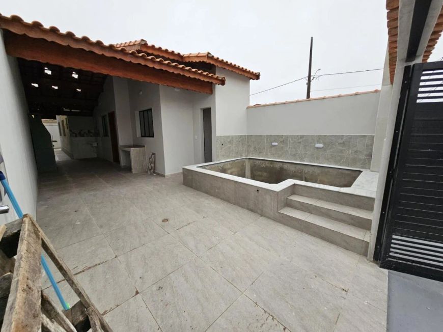 Imóvel para venda tem 69 metros quadrados com 2 quartos em Jardim Corumbá - Itanhaém - SP