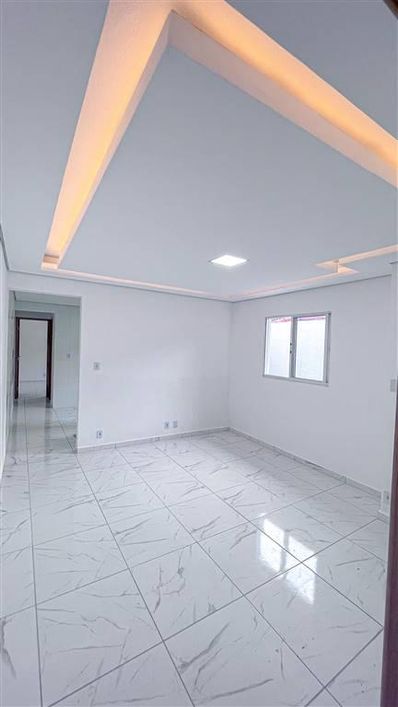 VENDE-SE CASA NO BAIRRO SUARÃO, EM ITANHAÉM, LITORAL SUL DE SÃO PAULO