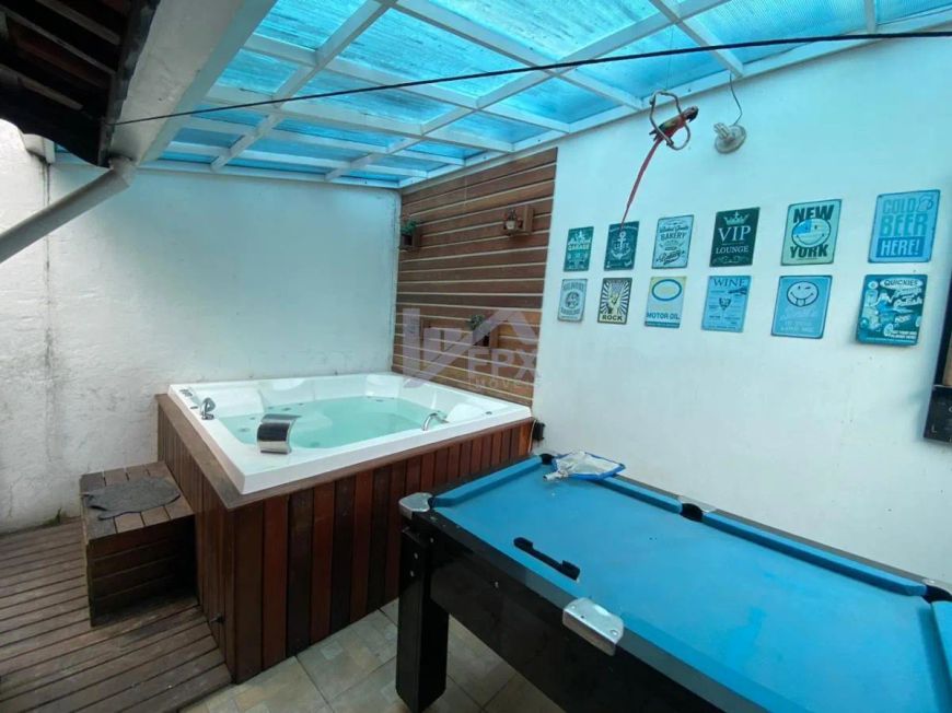 Casa para Venda em Itanhaém, Recanto dos Imigrantes, 2 dormitórios, 1 suíte, 1 banheiro, 2 vagas
