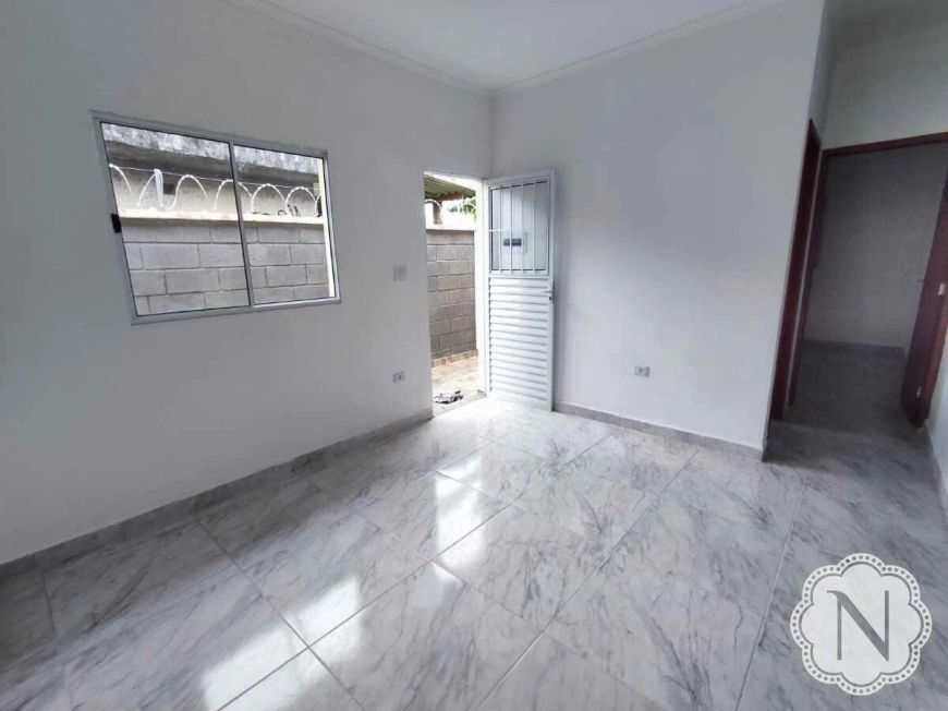 Casa à venda com 2 quartos no bairro Nova Itanhaém