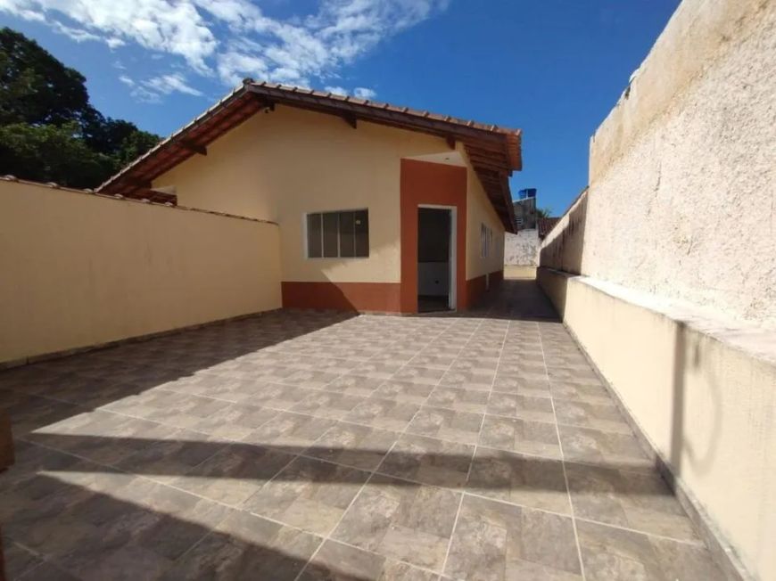 Casa para Venda em Itanhaém, Nossa Senhora Do Sion, 2 dormitórios, 1 suíte, 1 banheiro, 2 vagas