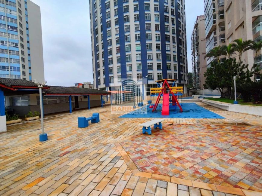APARTAMENTO À VENDA DE FRENTE A PRAIA DO SONHO EM ITANHAÉM
