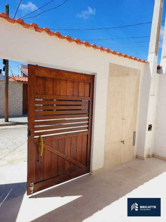 Excelente casa geminada em Itanhaém-Sp