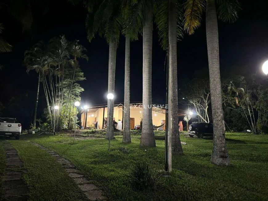 Chácara com 3 dormitórios à venda, 8000 m² por R$ 850.000,00 - Jardim Guadalupe - Caçapava/SP
