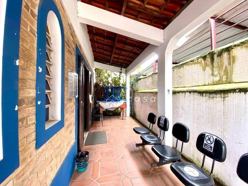 Casa com 4 dormitórios à venda, 250 m² por R$ 1.000.000,00 - Vila Resende - Caçapava/SP