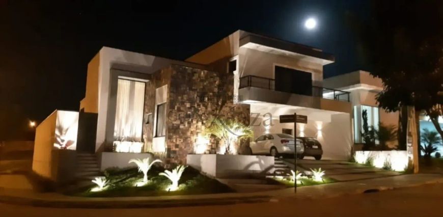 Casa em Condomínio - Caçapava - Condomínio Terras do Vale - 3 Suítes - 282m².