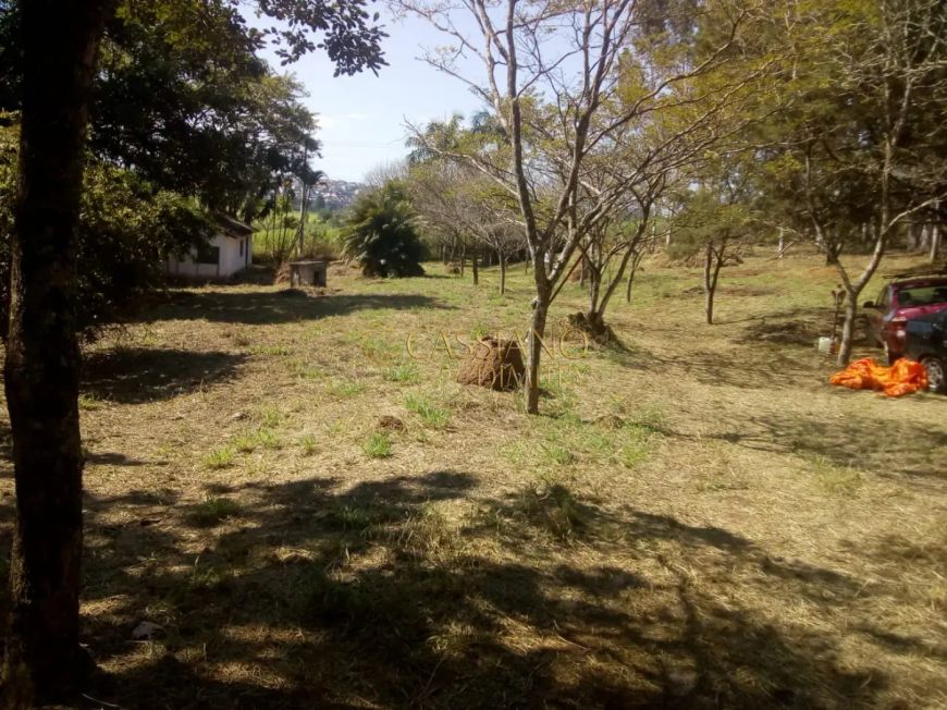 Chácara à venda de 190m² | 02 dormitórios, 01 banheiro e 10 vagas de garagem | Santa Rita - Caçapava