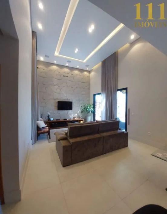 Casa no Condominio Terras do Vale 3 suítes 282m² com piscina Caçapava