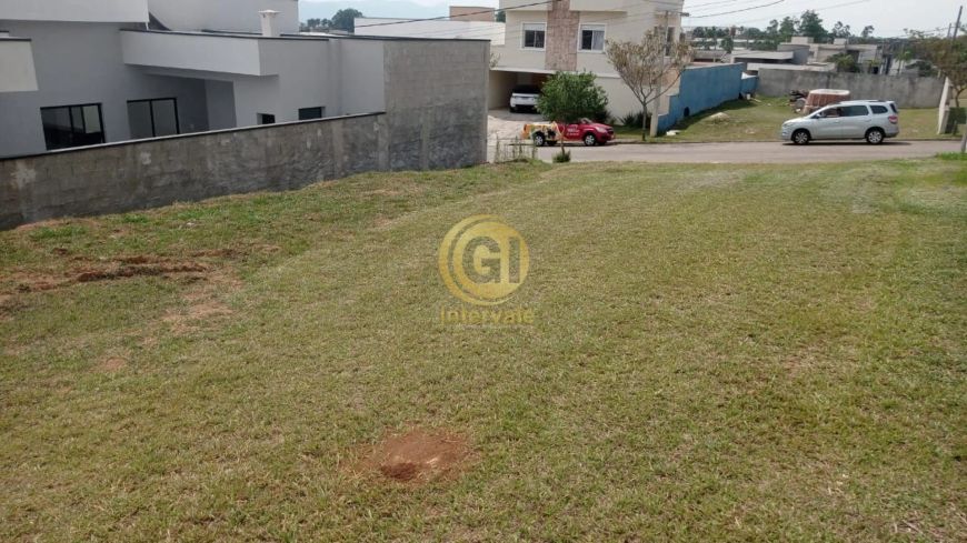 TERRENO DE 300 M² EM CONDOMINIO FECHADO TERRAS DO VALE CAÇAPAVA-SP