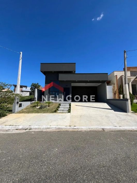 Casa de condomínio em Estrada Municipal Professora Olívia Alegri - Caçapava Velha - Caçapava/SP