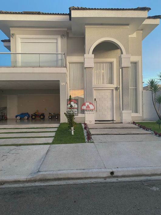 Casa Sobrado Condomínio em Caçapava