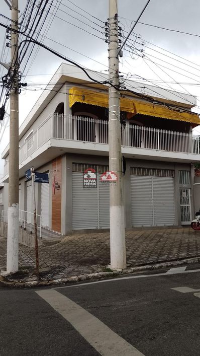 Casa Sobrado com ponto Comercial em Caçapava
